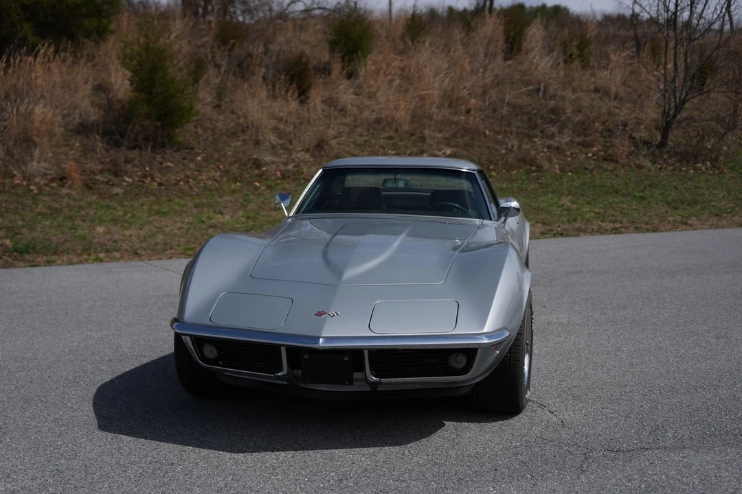 1969 Chevrolet Corvette C3 - Image 2 of 31