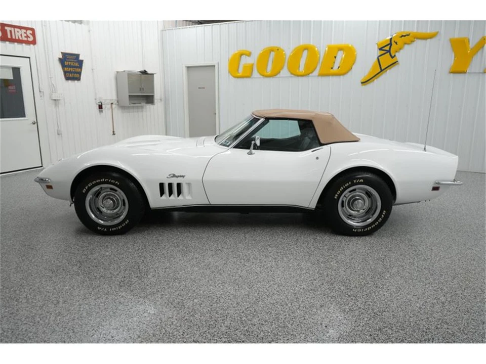 1969 Chevrolet Corvette C3 - Image 5 of 31