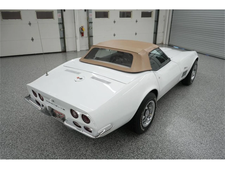 1969 Chevrolet Corvette C3 - Image 16 of 31