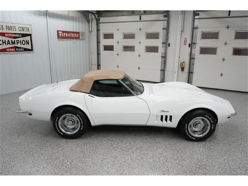 1969 Chevrolet Corvette C3 - Image 10 of 31