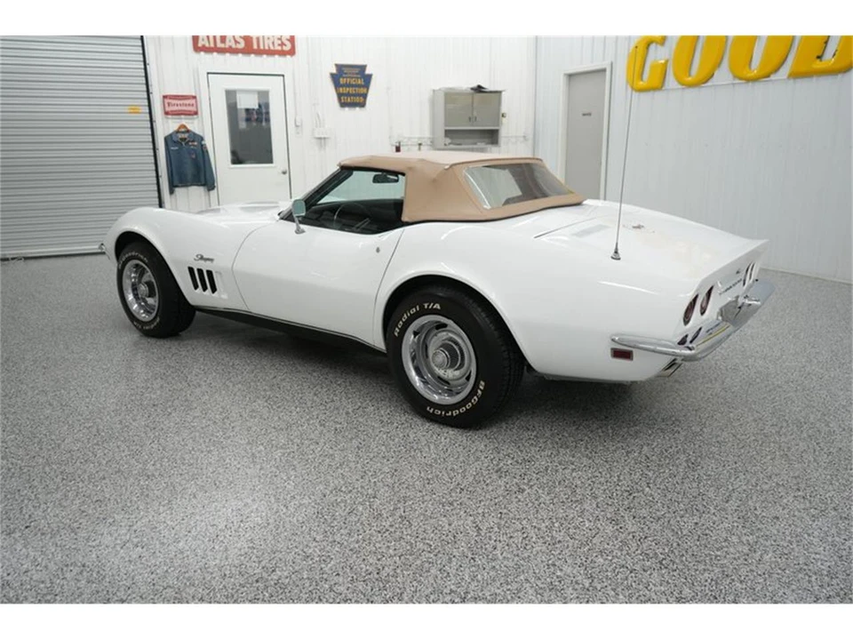 1969 Chevrolet Corvette C3 - Image 8 of 31