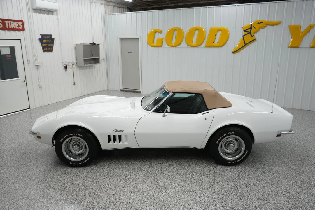 1969 Chevrolet Corvette C3 - Image 4 of 31