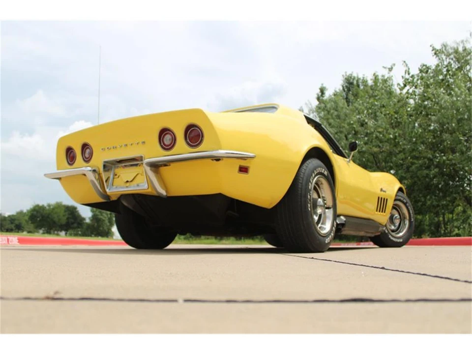1969 Chevrolet Corvette C3 - Image 16 of 31