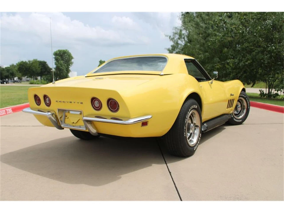 1969 Chevrolet Corvette C3 - Image 15 of 31