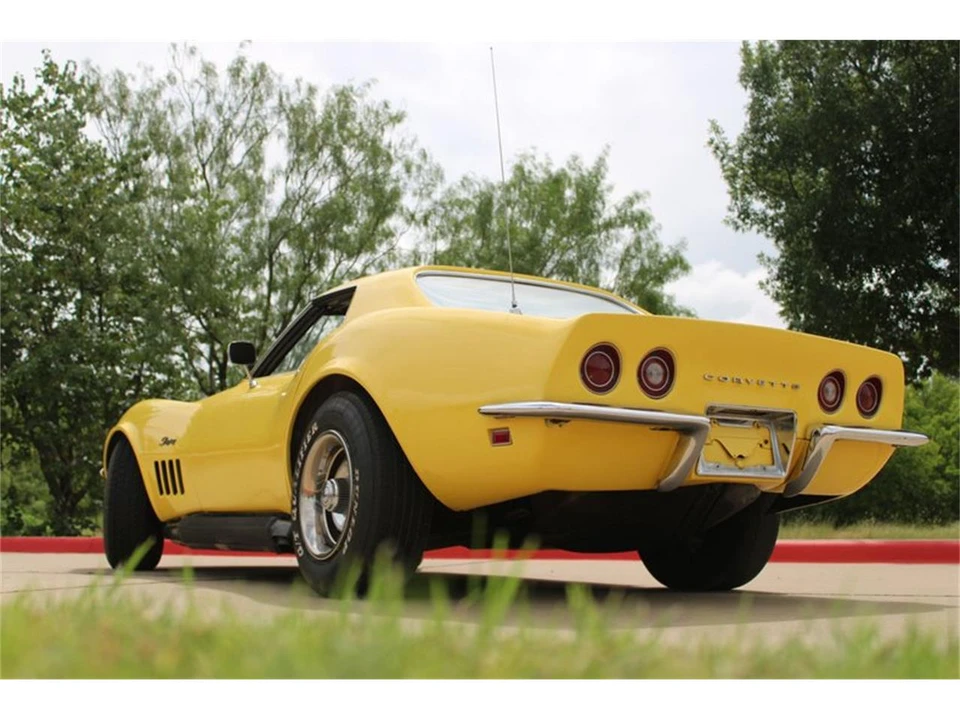 1969 Chevrolet Corvette C3 - Image 10 of 31