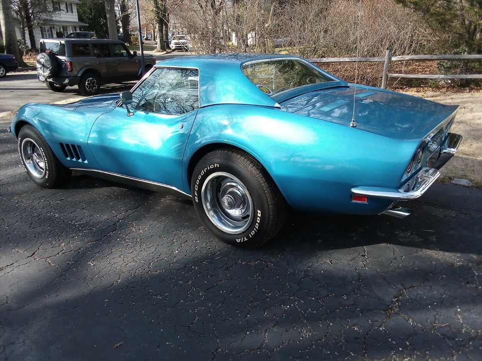1969 Chevrolet Corvette C3 - Image 4 of 21