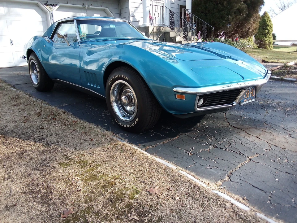 1969 Chevrolet Corvette C3 - Image 2 of 21