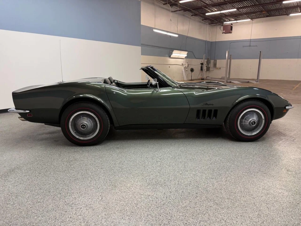 1969 Chevrolet Corvette C3 - Image 12 of 31