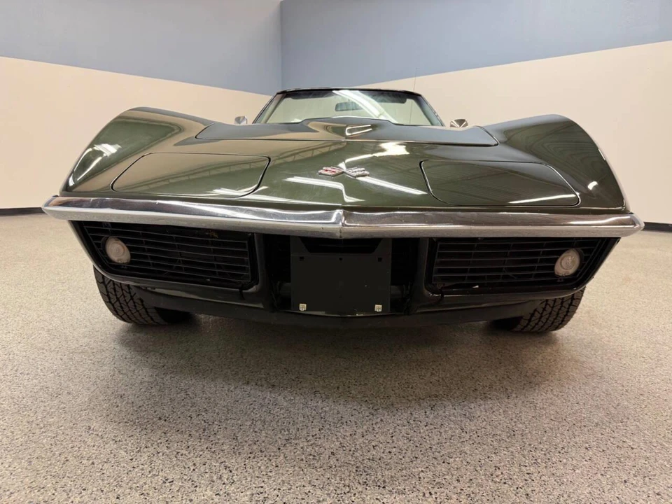 1969 Chevrolet Corvette C3 - Image 2 of 31