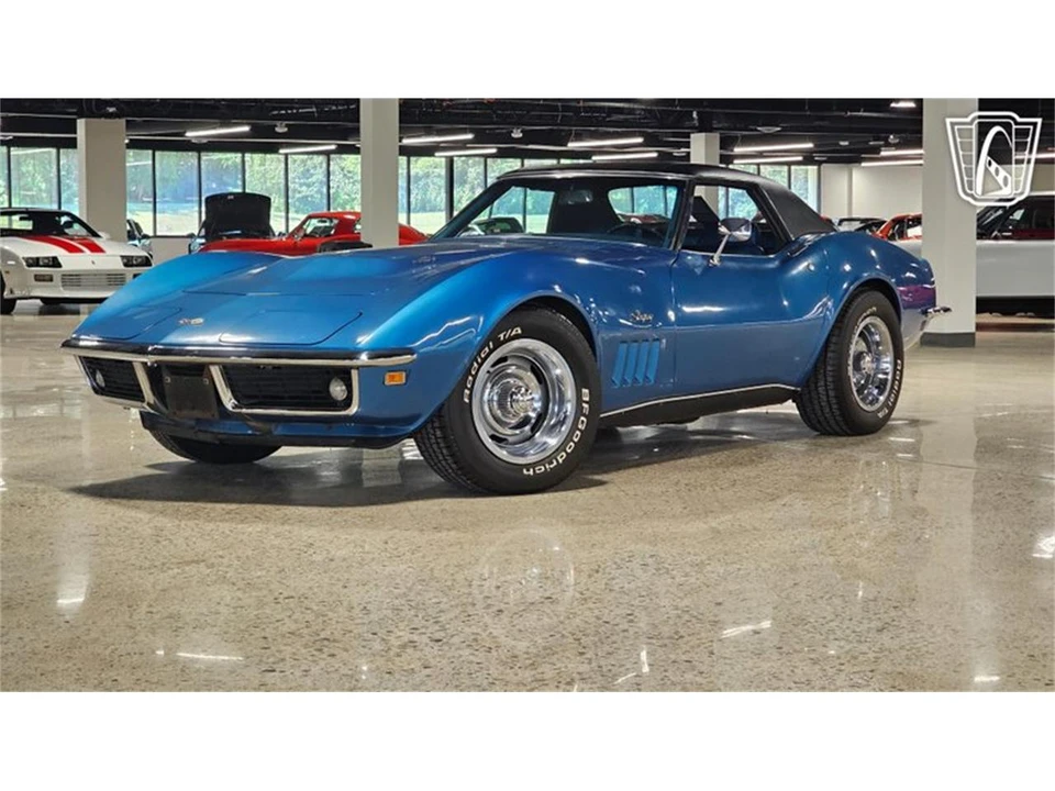 1969 Chevrolet Corvette C3 - Image 2 of 31