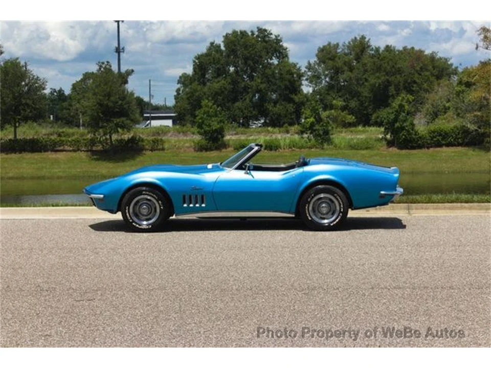 1969 Chevrolet Corvette C3 - Image 2 of 10