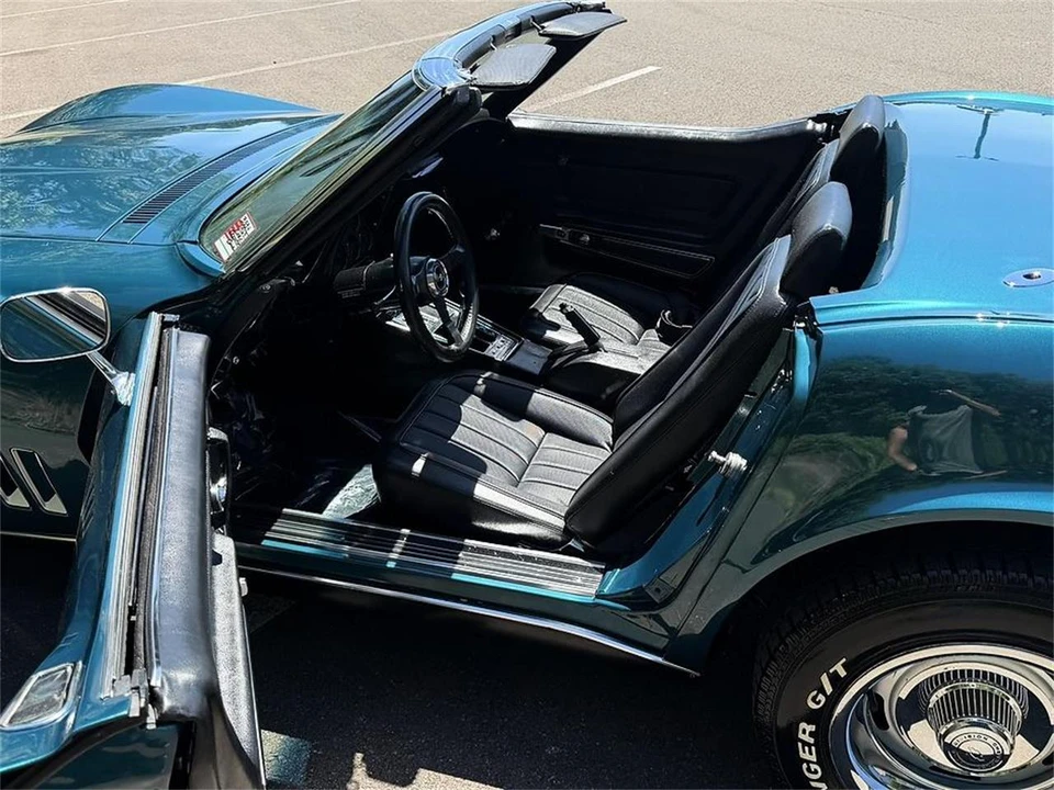 1969 Chevrolet Corvette C3 - Image 18 of 31