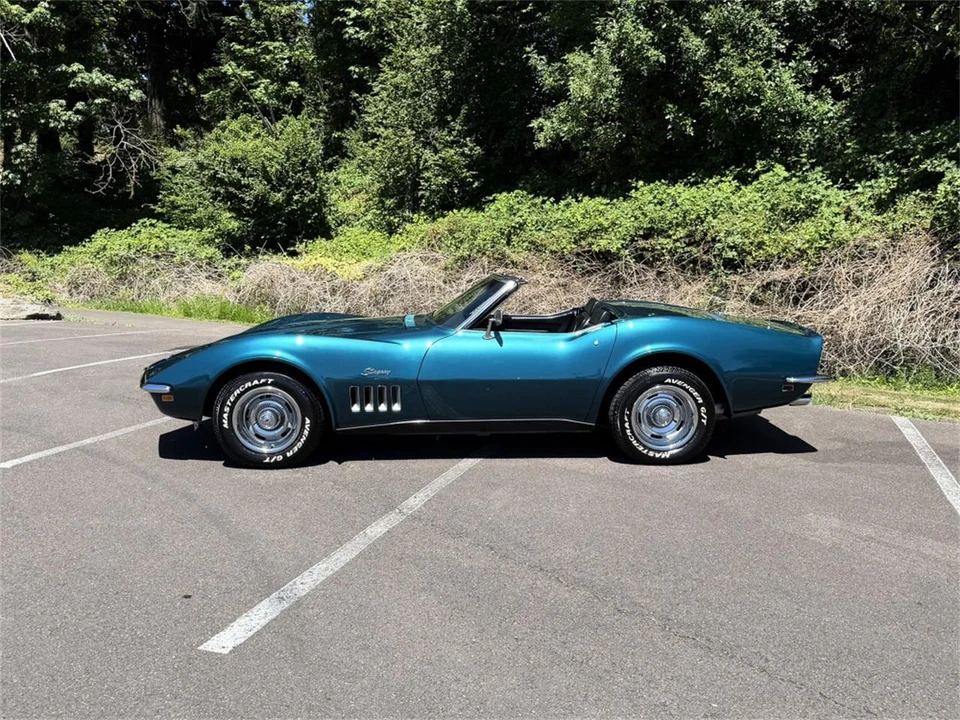 1969 Chevrolet Corvette C3 - Image 3 of 22