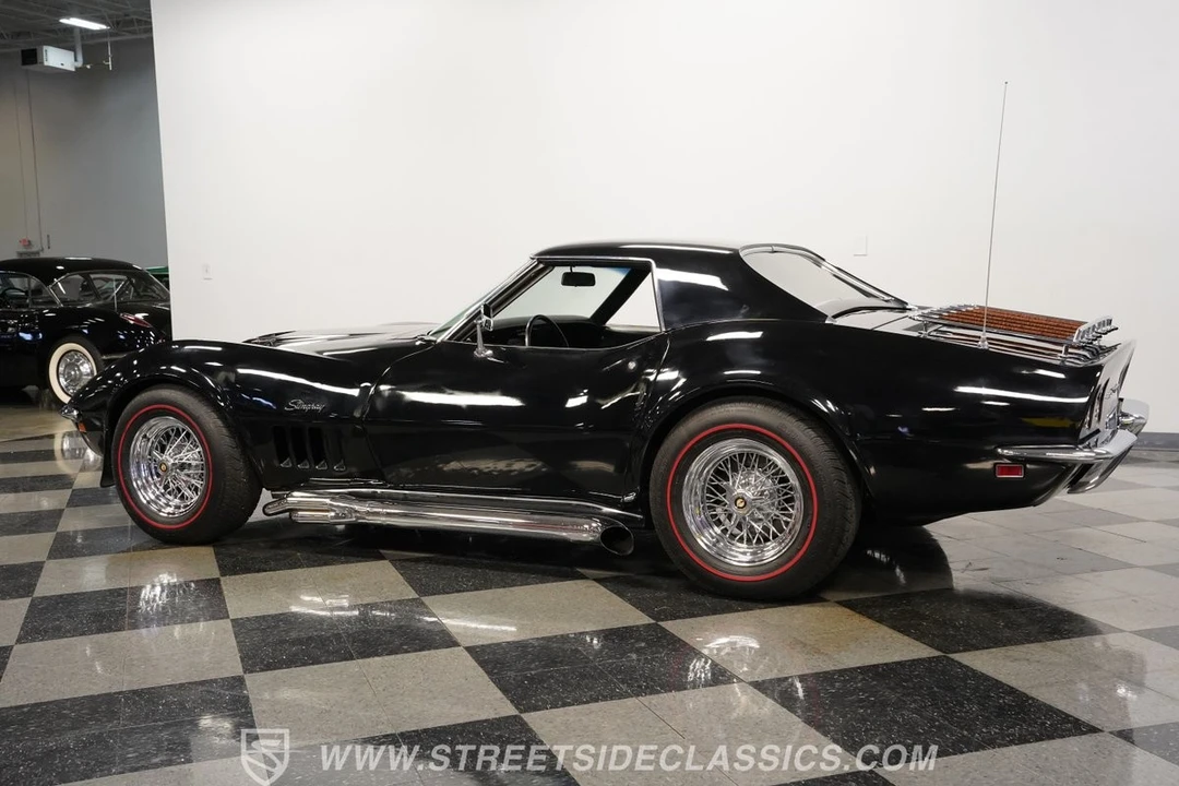 1969 Chevrolet Corvette C3 - Image 9 of 21
