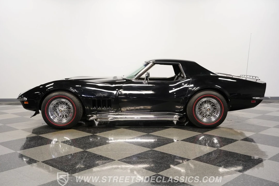1969 Chevrolet Corvette C3 - Image 2 of 21