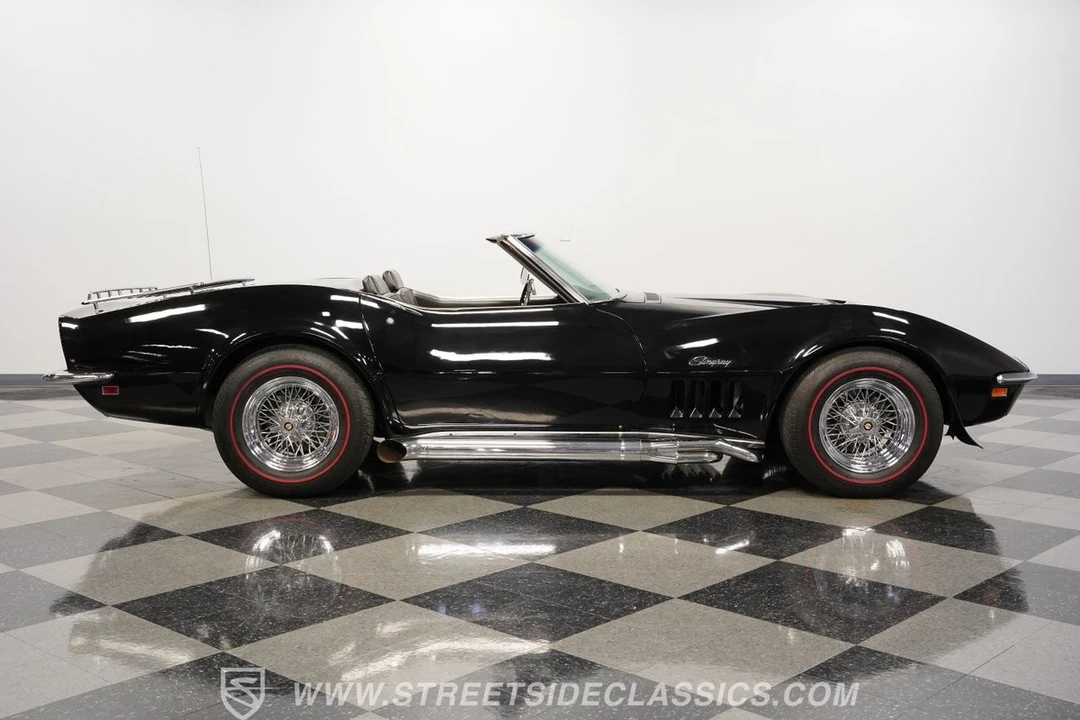 1969 Chevrolet Corvette C3 - Image 15 of 21