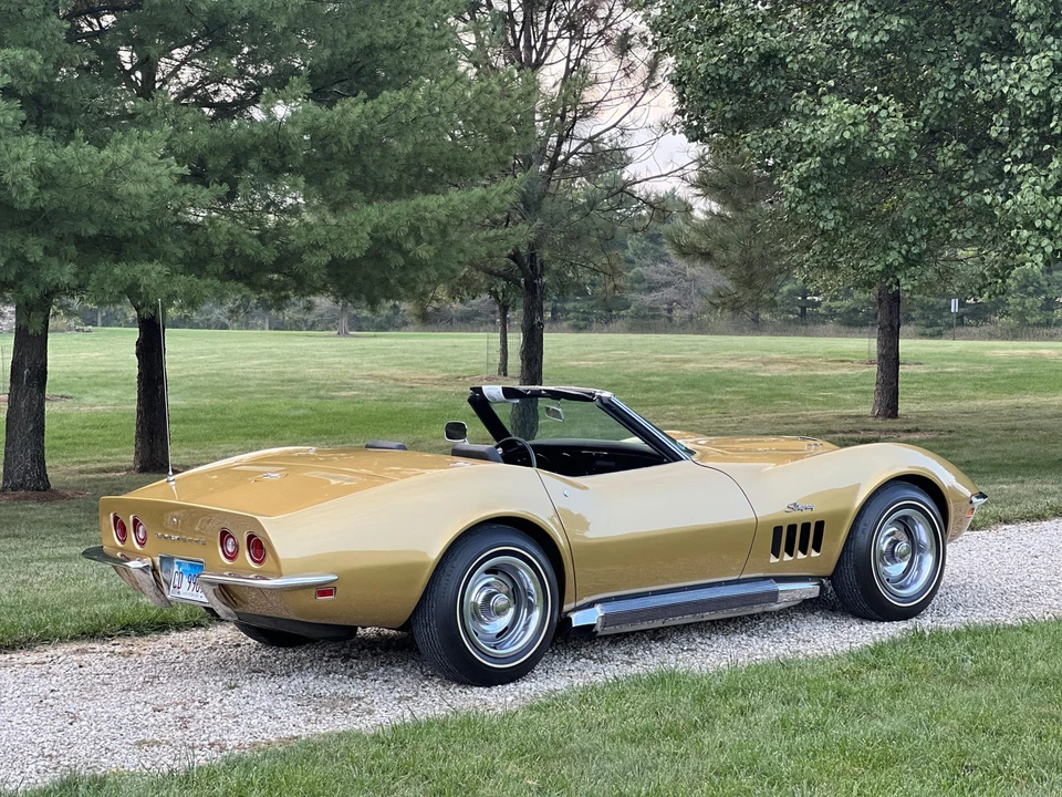 1969 Chevrolet Corvette C3 - Image 18 of 31
