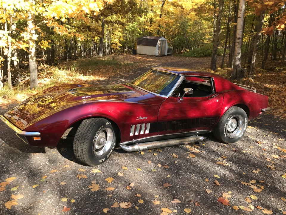 1969 Chevrolet Corvette C3 - Image 2 of 31