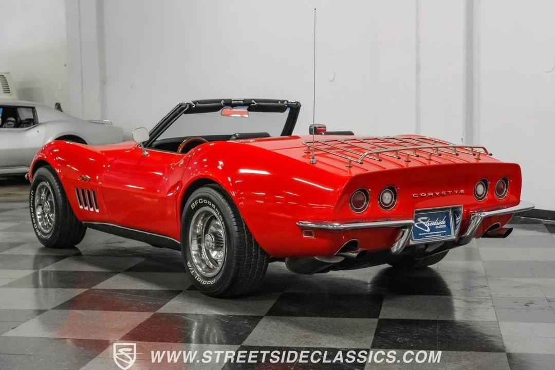 1969 Chevrolet Corvette C3 - Image 12 of 21