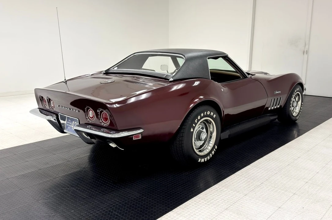 1969 Chevrolet Corvette C3 - Image 11 of 12