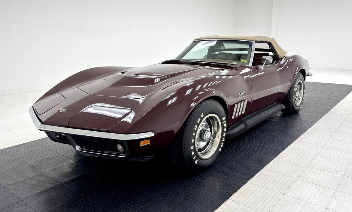 1969 Chevrolet Corvette C3 - Image 2 of 12