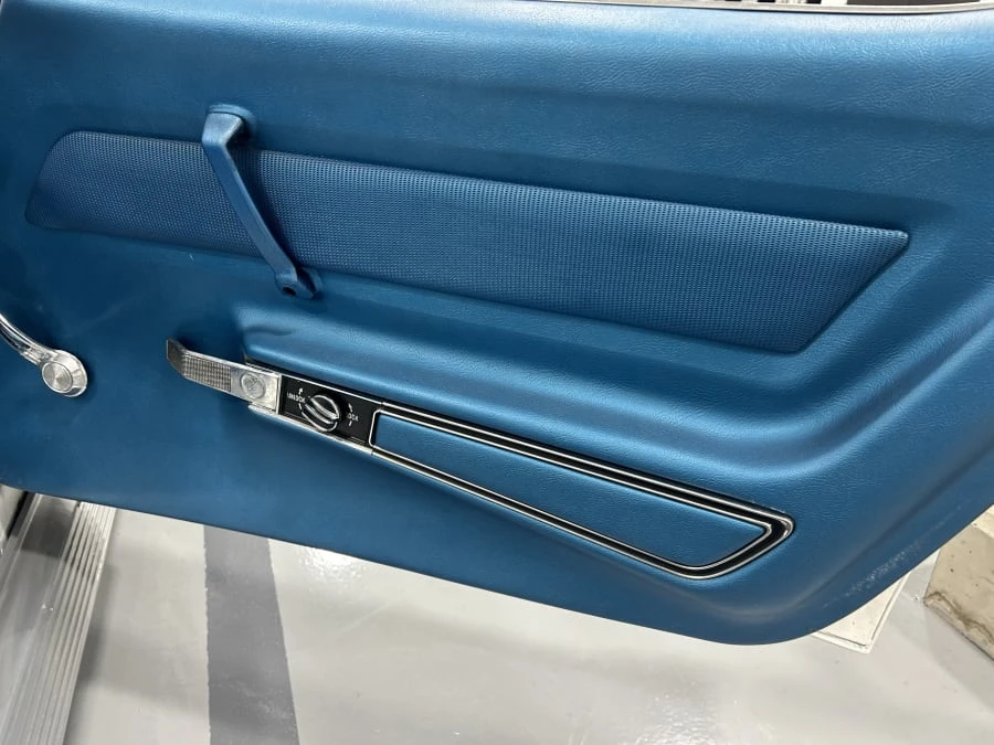 1969 Chevrolet Corvette C3 - Image 25 of 31