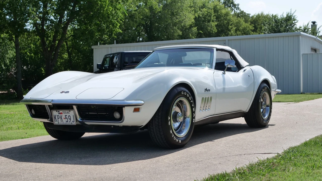 1969 Chevrolet Corvette C3 - Image 12 of 31