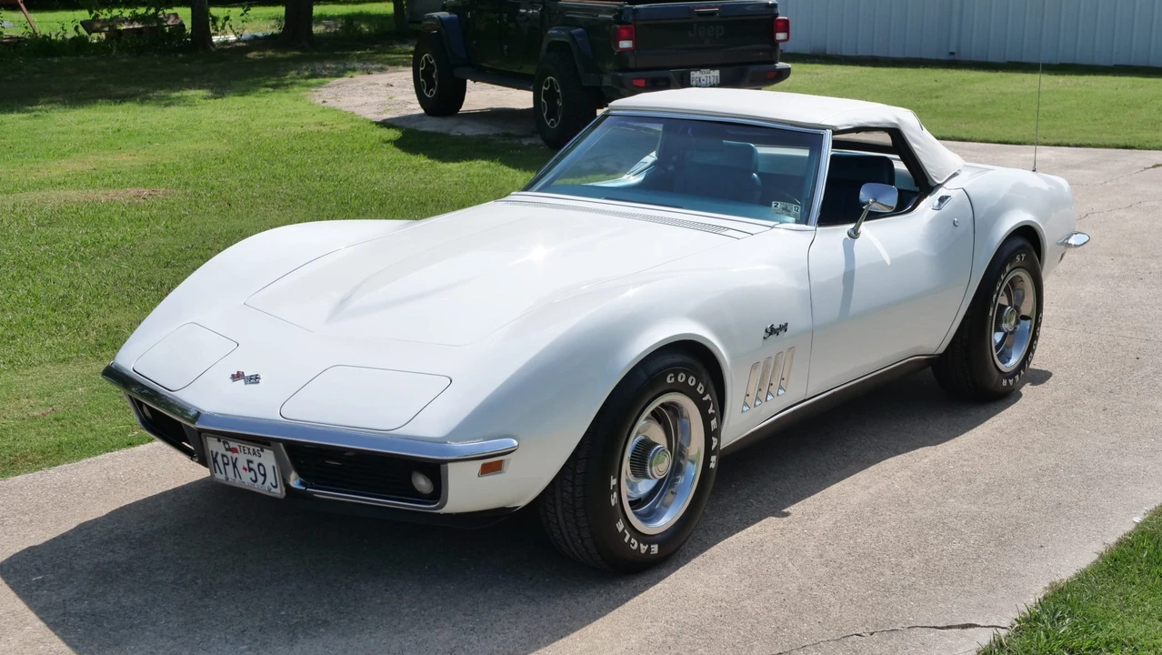 1969 Chevrolet Corvette C3 - Image 13 of 31