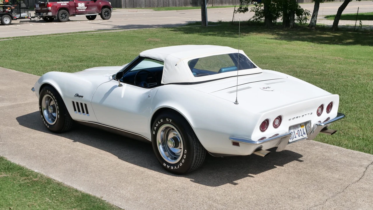1969 Chevrolet Corvette C3 - Image 16 of 31