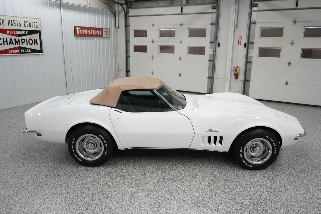 1969 Chevrolet Corvette C3 - Image 10 of 31