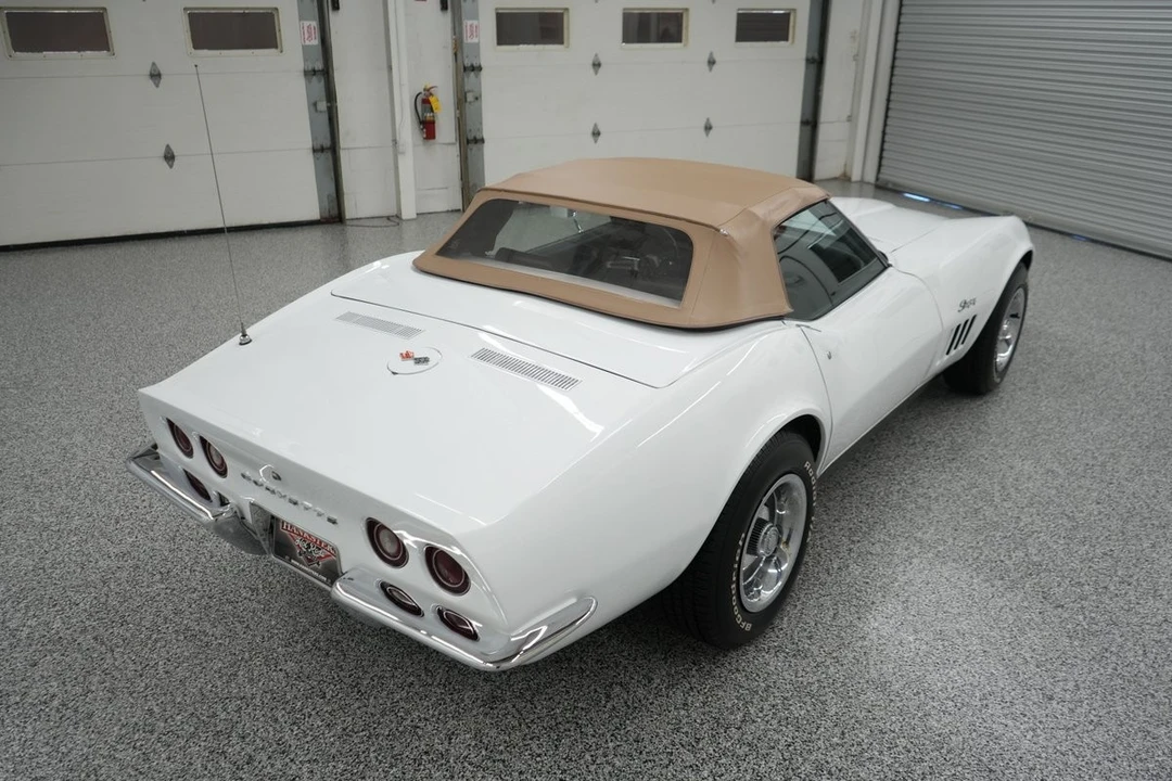 1969 Chevrolet Corvette C3 - Image 17 of 31