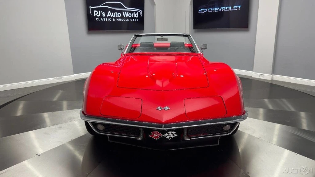 1969 Chevrolet Corvette C3 - Image 9 of 24