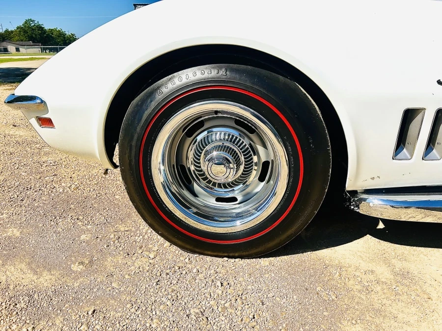 1969 Chevrolet Corvette C3 - Image 9 of 26