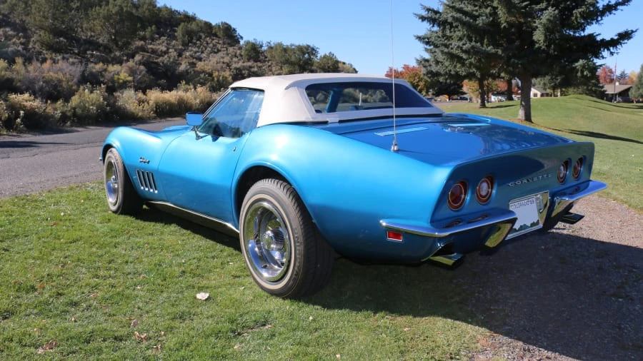 1969 Chevrolet Corvette C3 - Image 2 of 31