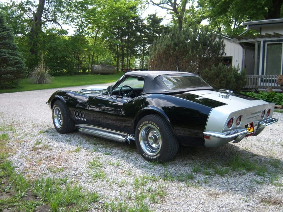 1969 Chevrolet Corvette C3 - Image 2 of 8