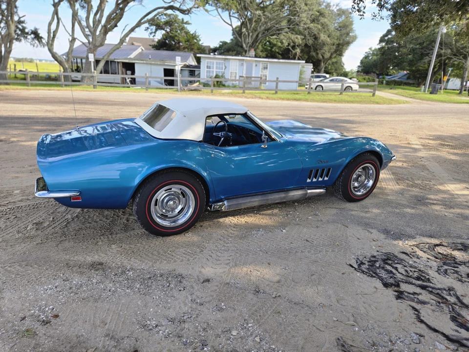 1969 Chevrolet Corvette C3 - Image 11 of 31