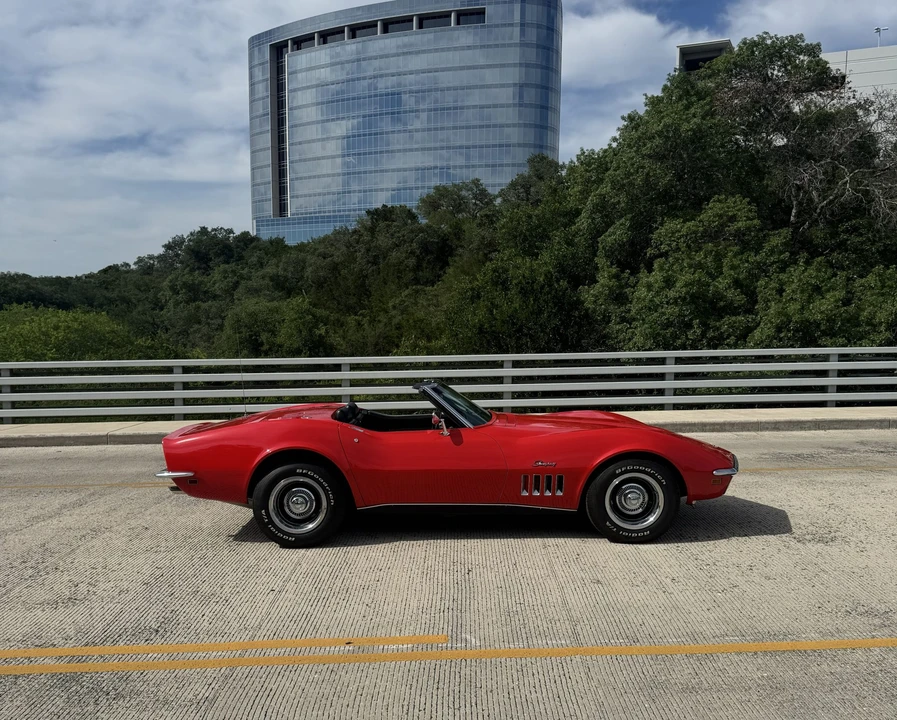1969 Chevrolet Corvette C3 - Image 9 of 31