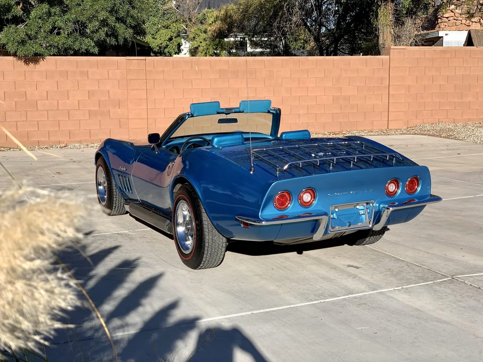 1969 Chevrolet Corvette C3 - Image 17 of 31