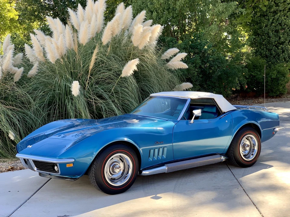 1969 Chevrolet Corvette C3 - Image 2 of 31
