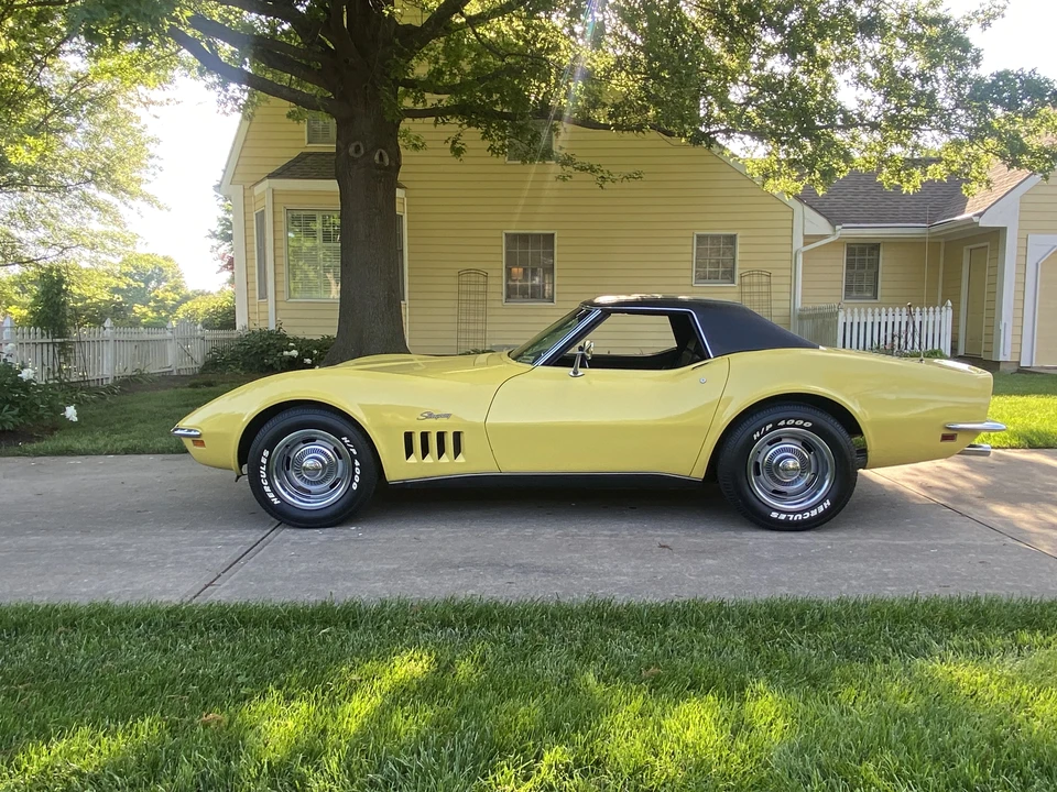 1969 Chevrolet Corvette C3 - Image 9 of 31