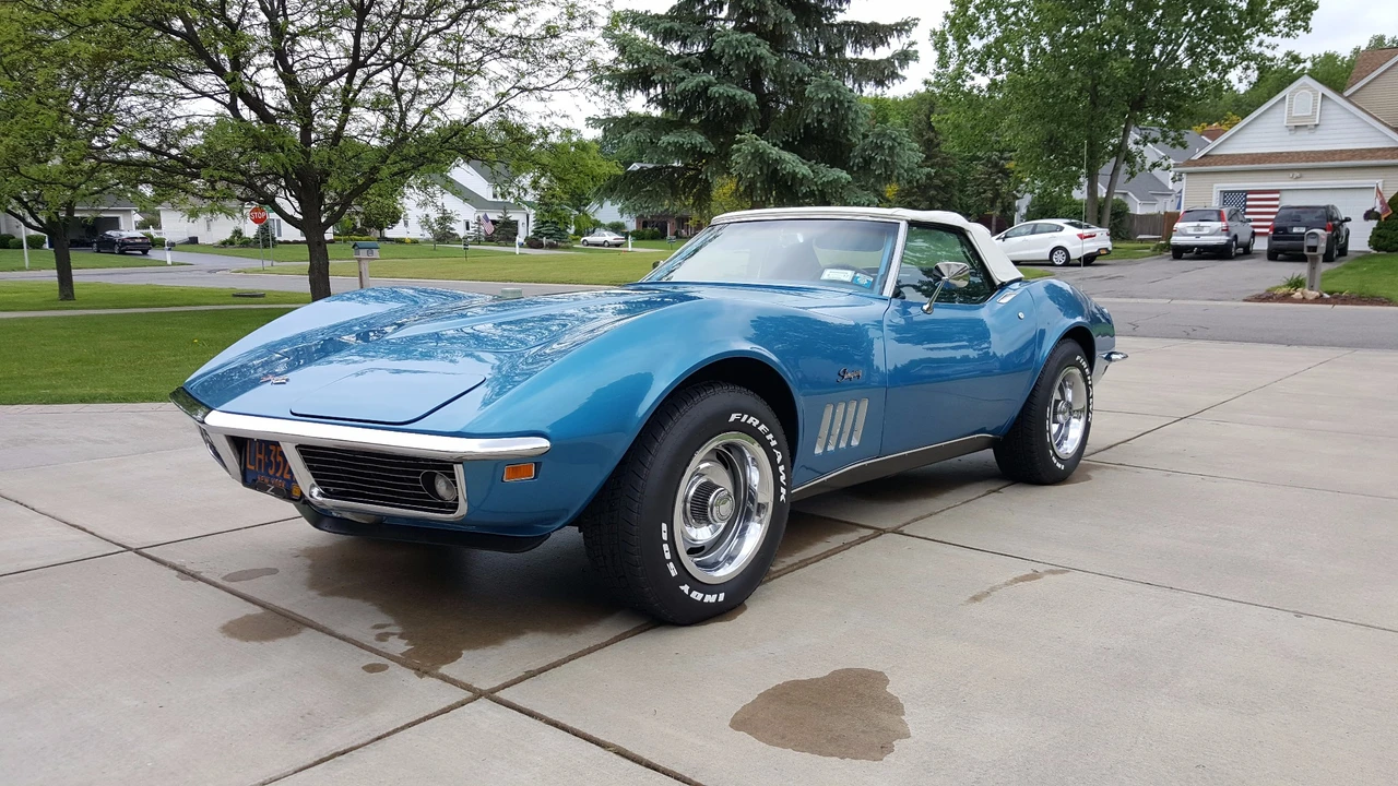 1969 Chevrolet Corvette C3 - Image 2 of 31