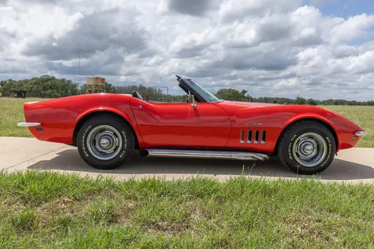 1969 Chevrolet Corvette C3 - Image 3 of 31
