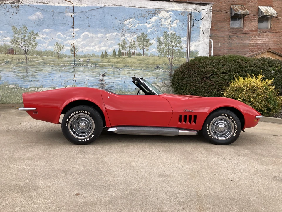 1969 Chevrolet Corvette C3 - Image 8 of 31