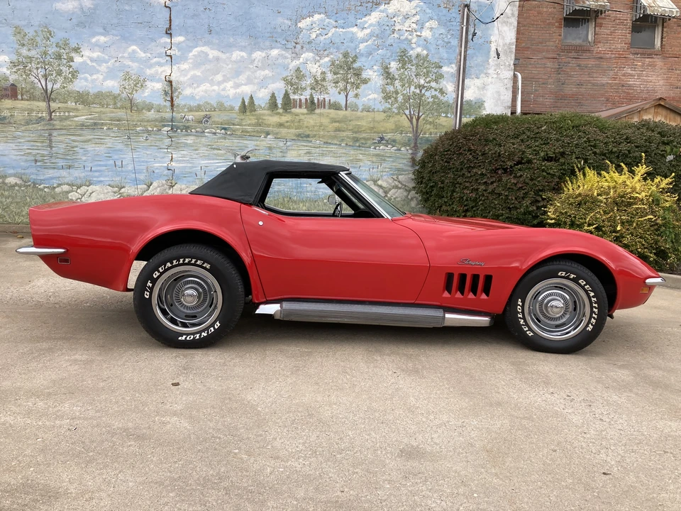 1969 Chevrolet Corvette C3 - Image 17 of 31