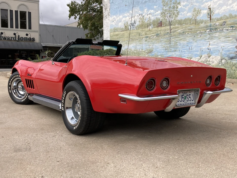 1969 Chevrolet Corvette C3 - Image 13 of 31