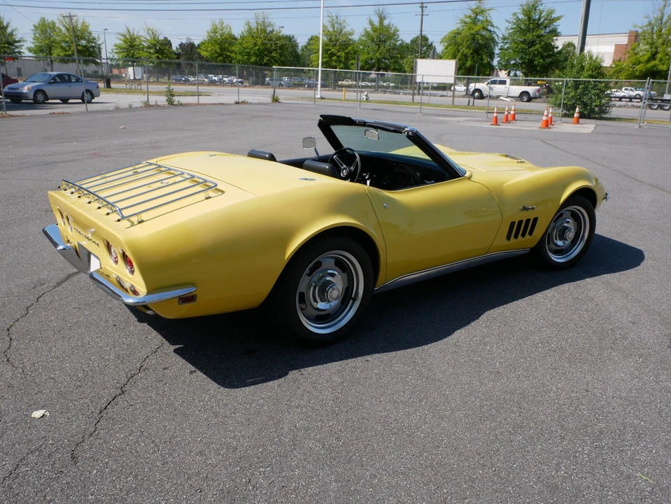1969 Chevrolet Corvette C3 - Image 16 of 31