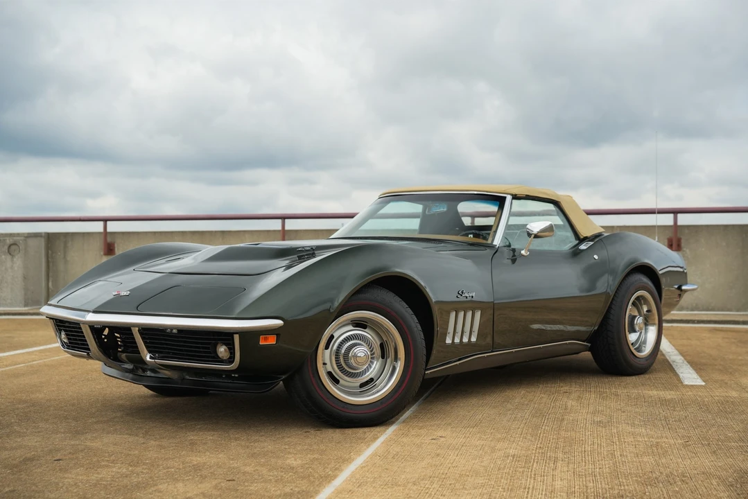1969 Chevrolet Corvette C3 - Image 2 of 31