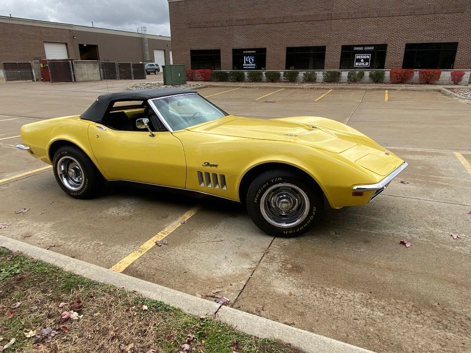 1969 Chevrolet Corvette C3 - Image 17 of 31