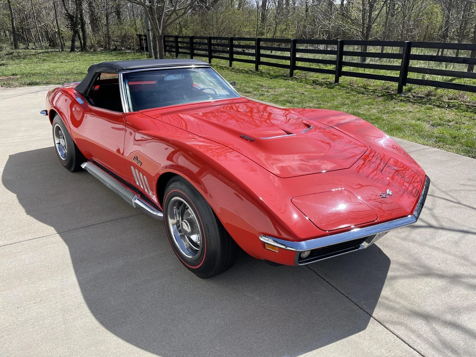 1969 Chevrolet Corvette C3 - Image 15 of 31
