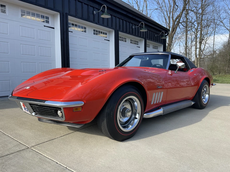 1969 Chevrolet Corvette C3 - Image 2 of 31